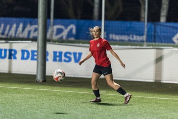 Bild 369 - wBJ Hamburger SV - Eimsbuettler TV 2 : Ergebnis: 16:0